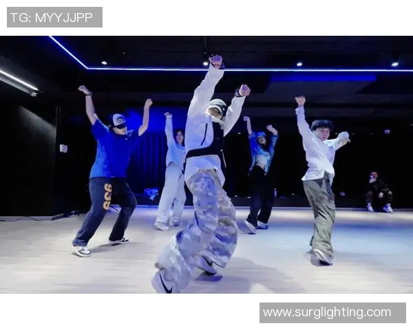 武汉街舞队的耐力变革引发热议展现街舞文化新风貌 武汉街舞队的耐力变革引发热议展现街舞文化新风貌