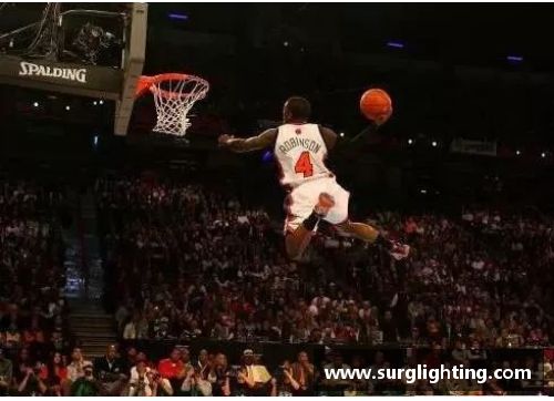 《NBA百大扣篮精彩瞬间盘点：顶尖飞扣全景回顾》